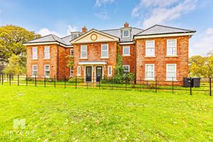 Photo 17- click for photo gallery